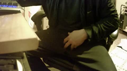 alex81pv1981 online show from December 22, 5:10 pm