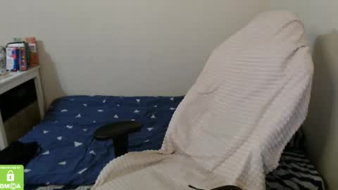 Alex online show from April 5, 10:06 pm