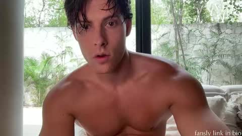 Alex Stone online show from May 30, 8:31 pm