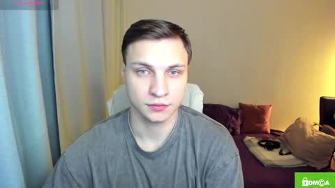 alex_milson online show from March 25, 4:44 pm