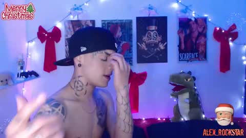 Snapshot of alex_rockstar chatting on December 18, 6:53 am    online show from December 18, 6:53 am
