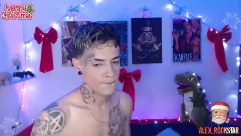 Snapshot of alex_rockstar chatting on December 21, 2:30 am    online show from December 21, 2:30 am