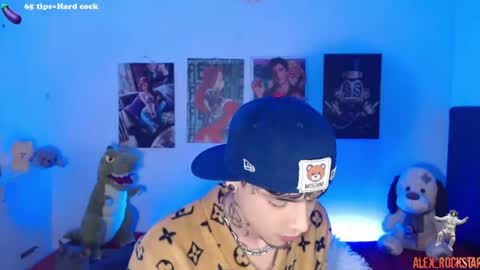    online show from June 15, 11:40 pm