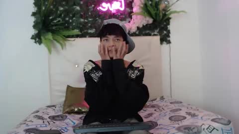 alex_russo__ online show from October 23, 3:54 am