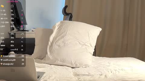 alex_schafer online show from July 7, 6:47 am