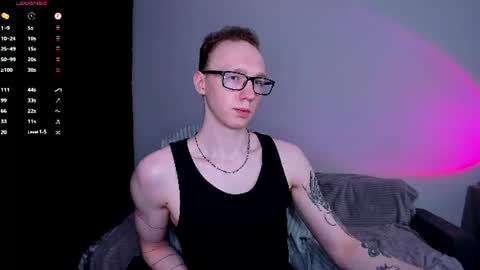 alex_silent online show from July 8, 6:23 pm