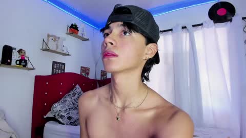 Alex online show from January 25, 1:30 pm