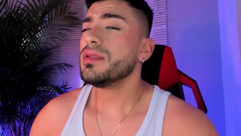 Alexander Diaz online show from September 25, 11:42 am