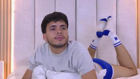 alexander_jordann online show from November 11, 2:05 am