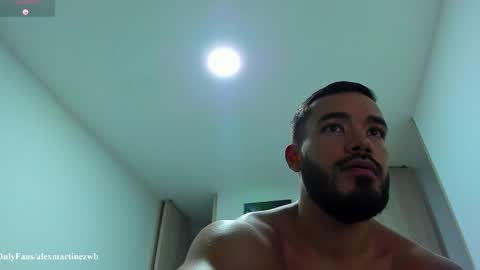 Onlyfansalexmartinezwb  Instagram alexwbmartinez  Twitter martinezcb937 online show from March 30, 11:39 pm