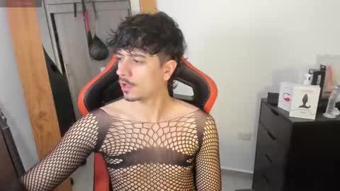 alexfloreszzz online show from September 16, 1:12 pm