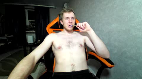 Alex online show from February 6, 11:15 pm