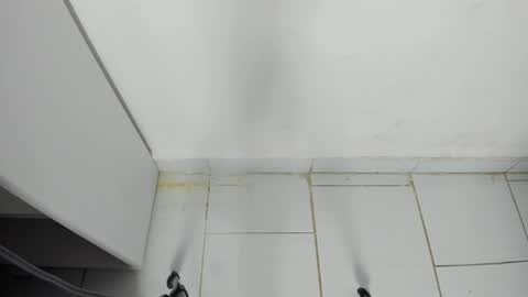 alexis_23cm online show from April 29, 5:30 pm