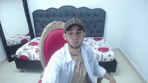 alexiscollinss online show from February 13, 3:39 am