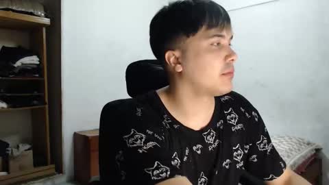 Alexander online show from March 22, 7:52 pm