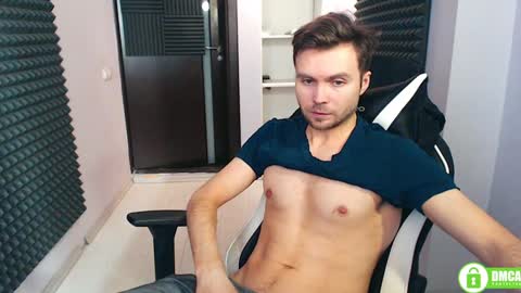 Snapshot of alexspilner chatting on January 26, 10:57 pm Alex Spilner online show from January 26, 10:57 pm