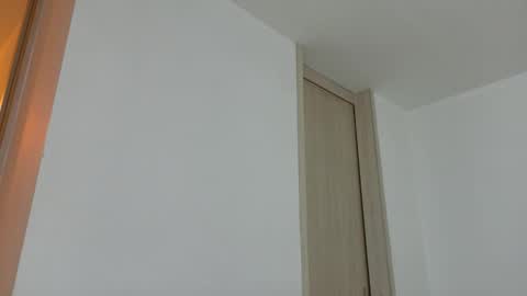 Alex online show from March 26, 1:32 am