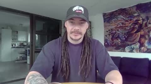 Alex online show from October 27, 1:41 am