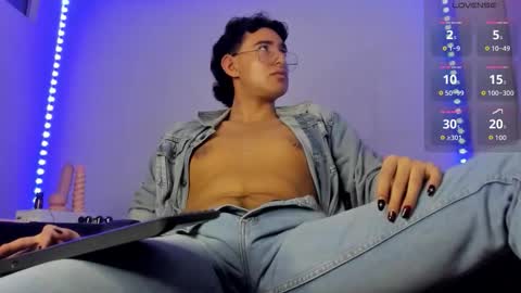 Alexander online show from November 12, 5:35 am