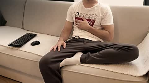 alfadreamer0011 online show from January 13, 11:25 am