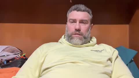 alfali online show from March 9, 8:03 pm