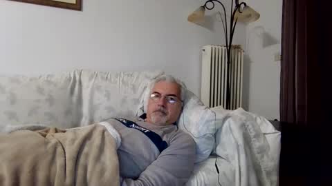 I wanna cum online show from February 11, 12:26 am