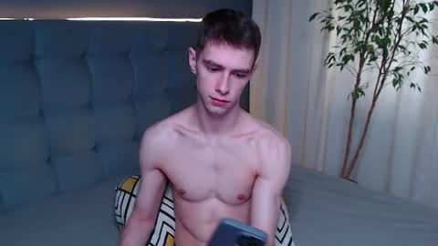 Alfie online show from June 15, 9:01 am