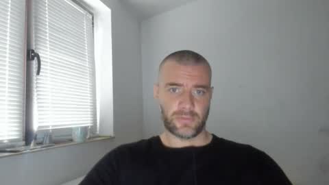 alfiesolomons87 online show from December 3, 10:32 am