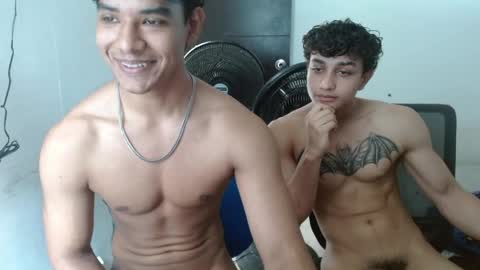 alfred_cantillo online show from April 29, 4:33 pm