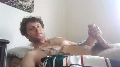 alfredkey14 online show from May 12, 5:32 pm