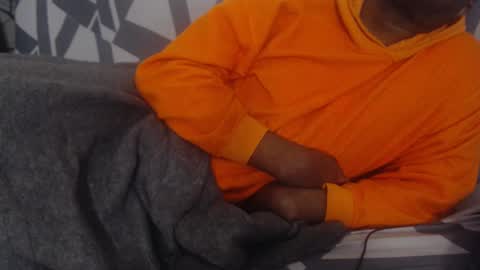 Snapshot of aliasallday chatting on December 24, 4:00 am Alias online show from December 24, 4:00 am