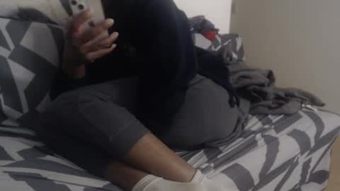 Snapshot of aliasallday chatting on February 27, 1:46 am Alias online show from February 27, 1:46 am