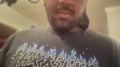 aliensuperstar423 online show from April 13, 2:01 am