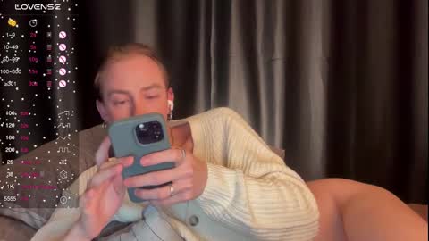 Alexa online show from December 4, 12:36 pm