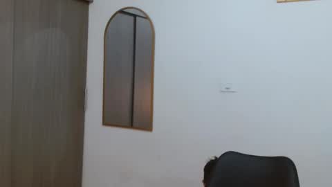 alix online show from November 5, 5:09 am