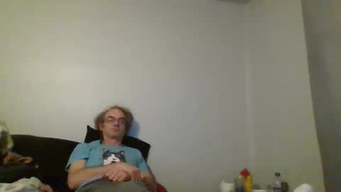 J online show from March 27, 2:49 am