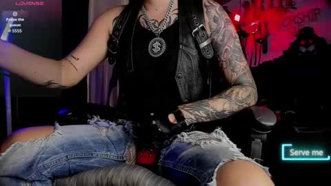   online show from November 29, 7:27 pm