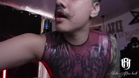 Snapshot of allanhurtss chatting on January 27, 4:22 pm   online show from January 27, 4:22 pm
