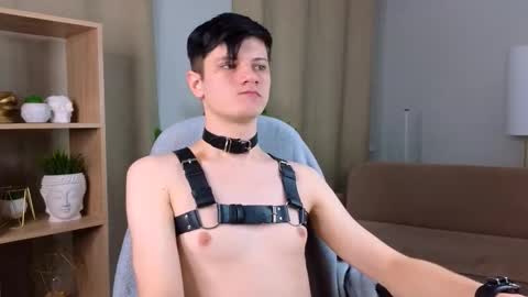 allert_ online show from November 20, 11:58 pm