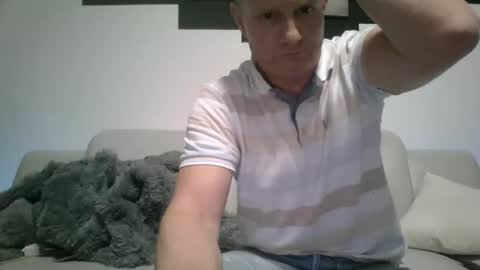 alles594462 online show from November 11, 3:11 am