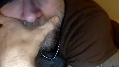 allitrunnin online show from December 5, 11:06 am