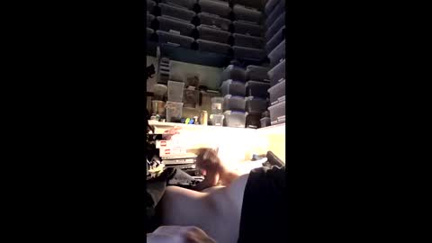 allwolf0323 online show from February 19, 2:08 am