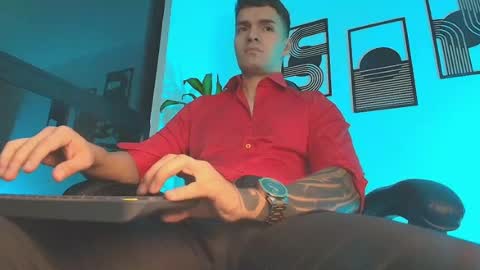 alpha_dominus_ online show from July 9, 4:27 am