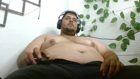 Jhosep online show from November 25, 4:09 pm