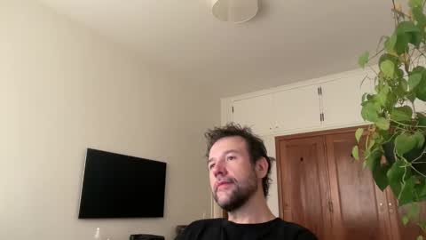 alto1e90br online show from September 24, 1:42 pm