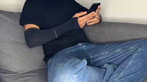 amalik_yoazz online show from June 4, 9:48 am