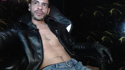 Snapshot of amand_sex chatting on October 18, 2:05 am amand_sex online show from October 18, 2:05 am