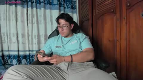 amon__ashford online show from March 18, 1:52 am