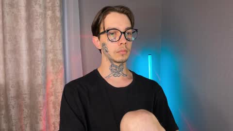 simon online show from January 12, 8:14 am