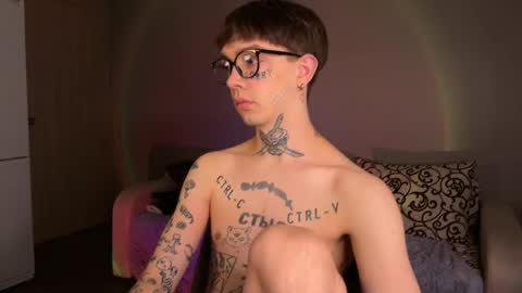 simon online show from September 25, 6:40 pm